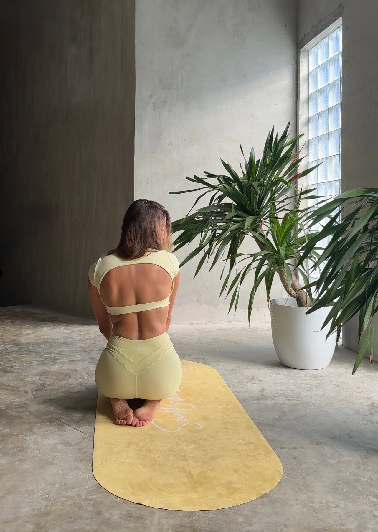 Cestovní Oválná Jógamatka Yellow