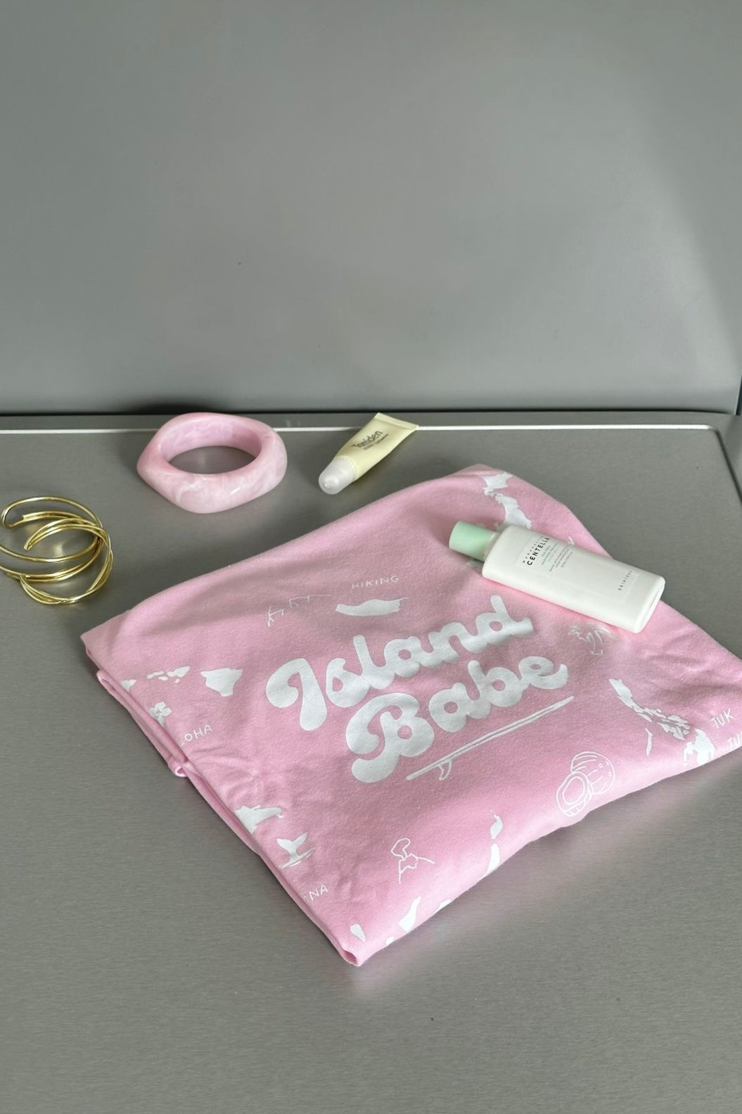 Island Babe Tee Pinky - doručení 4 týdny